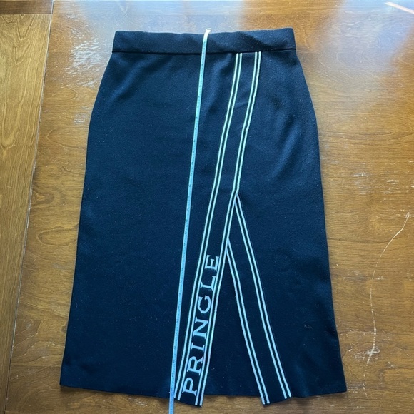 Pringle of Scotland X H&M knit logo skirt size large - Picture 8 of 8
